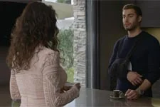 Abdel annonce à Vanessa que Doumé tente de briser Karim