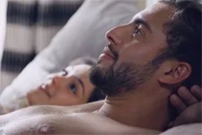 Abdel culpabilise de trahir Alison