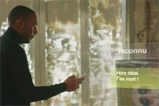 Alpha est menacé de mort par SMS !