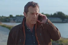 Andrès (Pavel) s’inquiète pour Luna qui l’évite