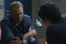 Anne couvre Patrick mais le dessaisi de l?enquête