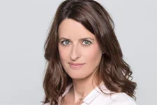 Anne Décis (Luna) refuse que ses filles regardent PBLV !