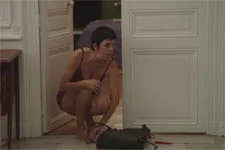 Anne est victime d’un cambriolage !