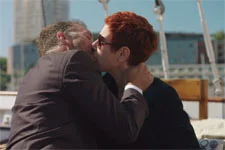 Babeth cède aux avances du Docteur Kaplan !