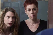 Babeth et Léa s?emportent contre Stan !