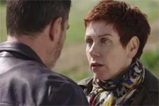 Babeth explique à Patrick que la situation n?est pas évidente pour Léa