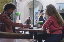 Baptiste apprend à Léa qu’il doute d’Alexandra !