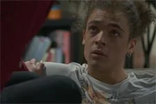 Baptiste avoue à Emma avoir failli se prostituer