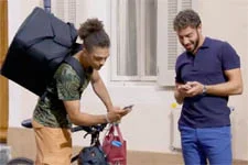 Baptiste découvre qu?Abdel déménage