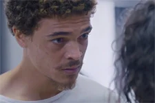 Baptiste jure à Emma qu’il n’est pas responsable de l’enlèvement de Mathis !