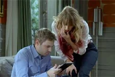 Barbara et Nathan à la recherche du portable de Sabrina