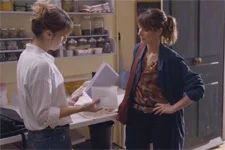 Barbara reçoit du courrier d?Elias