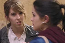 Barbara tente de faire parler Alison !