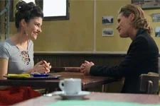 Béatrice met la pression à Sabrina