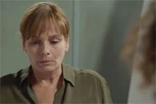 Blanche découvre une lettre étonnante !