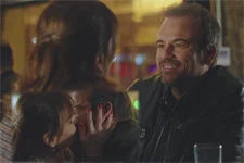 Blanche EMBRASSE Jean-Paul !