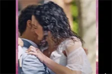 BONUS VIDÉO : (Re)vivez l’intrigue sur le mariage d’Emma et Baptiste !