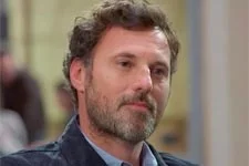 Bruce Tessore (Nicolas) se confie sur son départ de PBLV : « J?étais triste parce qu?on abandonne un personnage, quelque chose qui sort de vous »