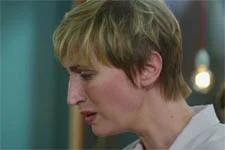 Camille est folle d?inquiétude suite à la disparition de Thelma et Laurent