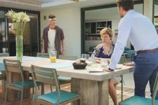 Camille et Laurent font face à une violente crise familiale !