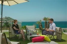 Camille pense à Léa alors qu?elle est en présence de son mari