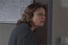 Caroline surprend une conversation troublante entre Mélanie et Elias !