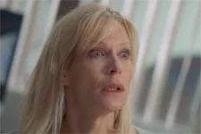 Céline menacée par un appel anonyme !