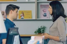 César annonce une TERRIBLE nouvelle à Madame Keller !