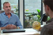 César propose un arrangement à Vincent