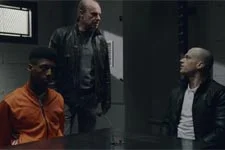 Chris et Flavio terminent en prison !