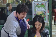 Claire constate que les Mistraliens ont beaucoup de culot avec Samia !