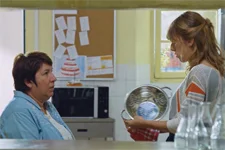 Claire donne un conseil à Barbara pour calmer Rémi !