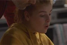 Clara est inquiète pour Théo