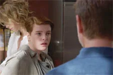 Clément refuse qu?Antoine débute son traitement hormonal !