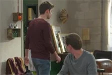 Clément se montre lourd avec Théo !