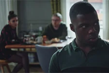 Démotivé, Mouss peine à se prendre en charge !