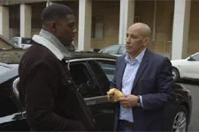 Djawad : Voici ses débuts en tant que chauffeur VTC !