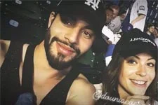 Dounia Coesens (Johanna) et Marwan Berreni (Abdel) en vacances ensemble !