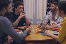 Emma / Baptiste : Le dîner avec Thomas et Gabriel tourne au règlement de comptes !