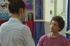 Emma conseille à Baptiste d’arrêter de bosser chez Artextile !