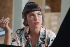 Emma fait une révélation choquante à Cerise !