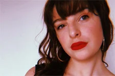 Enola Righi (Antoine) prête à quitter la série ? Elle répond !