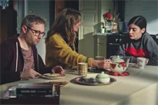 Estelle et Nathan conseillent à Sabrina de porter plainte contre Sylvain !