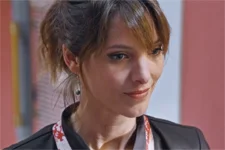 Estelle reste bien mystérieuse !