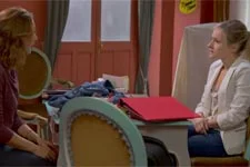 Eugénie se demande si Estelle aime encore Djawad