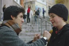 EXCLU Plus belle la vie : Tom va soutenir Antoine pour sa transition !