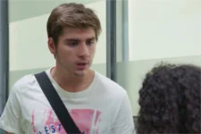 EXCLU VIDÉO : Théo insulte Mila !