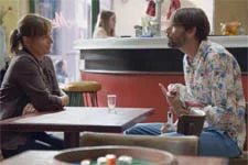 EXCLUSIF ! Blanche se saoule au Bar du Mistral !