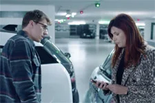 EXCLUSIF ! Victoire doit séduire Ian Moss !