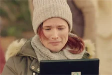 EXCLUSIF ! Voici LE SECRET qui relie Victoire et Ian Moss !